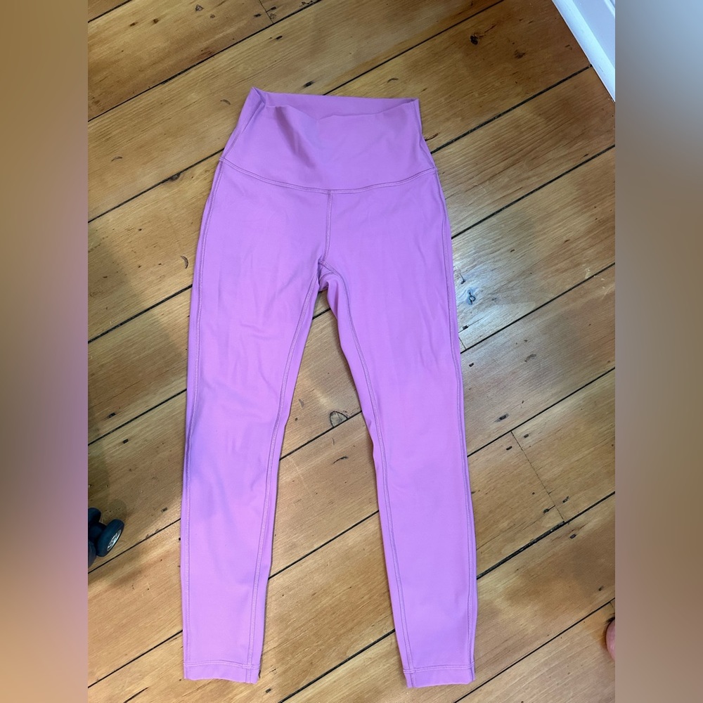 Lululemon Wunder Under 25” Leggings size 4 Magenta Pink glow